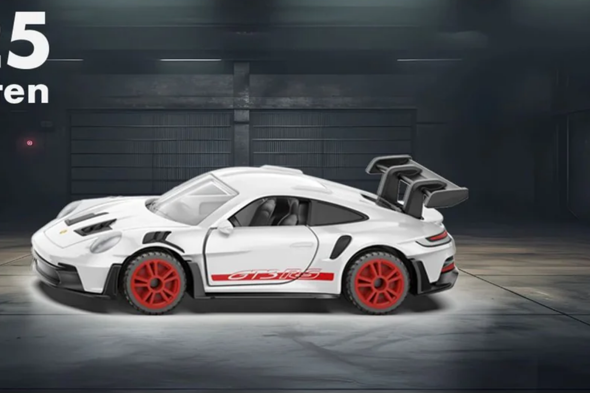 Khám Phá Đồ Chơi Mô Hình Xe Porsche 911 GT3 RS SIKU